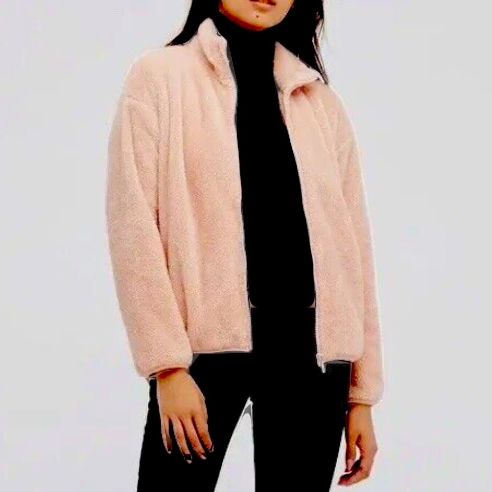 Uniqlo fuzzy plush fleece yarn jacket light pink size M full zipper